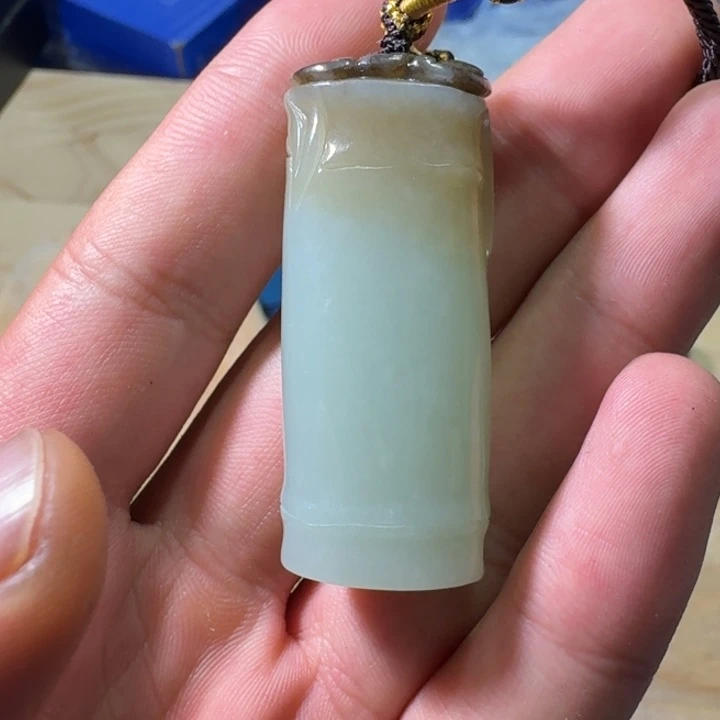 未镶嵌和田玉（糖玉）挂件