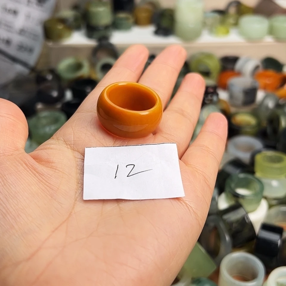 【闪购商品】未镶嵌蛇纹石玉戒指顶**遇