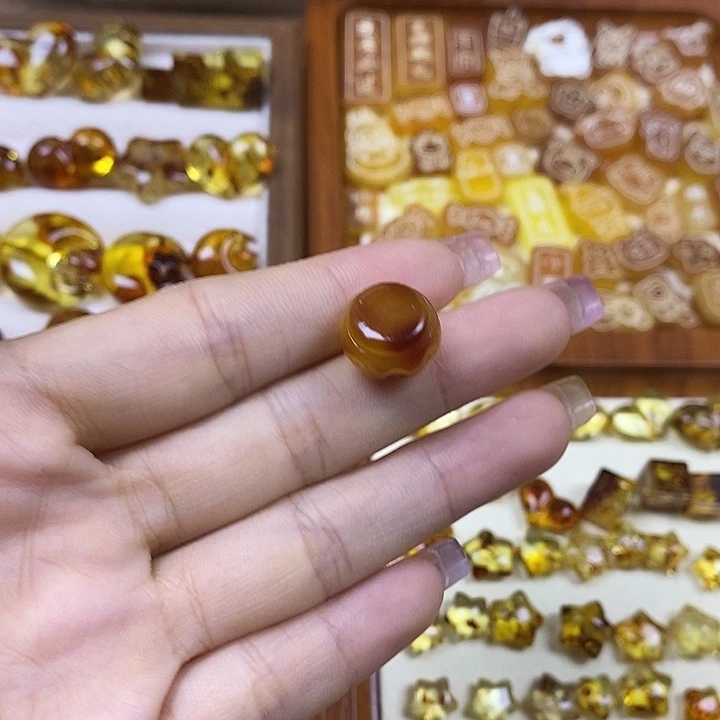 橄榄核吊坠蜂蜜罐48