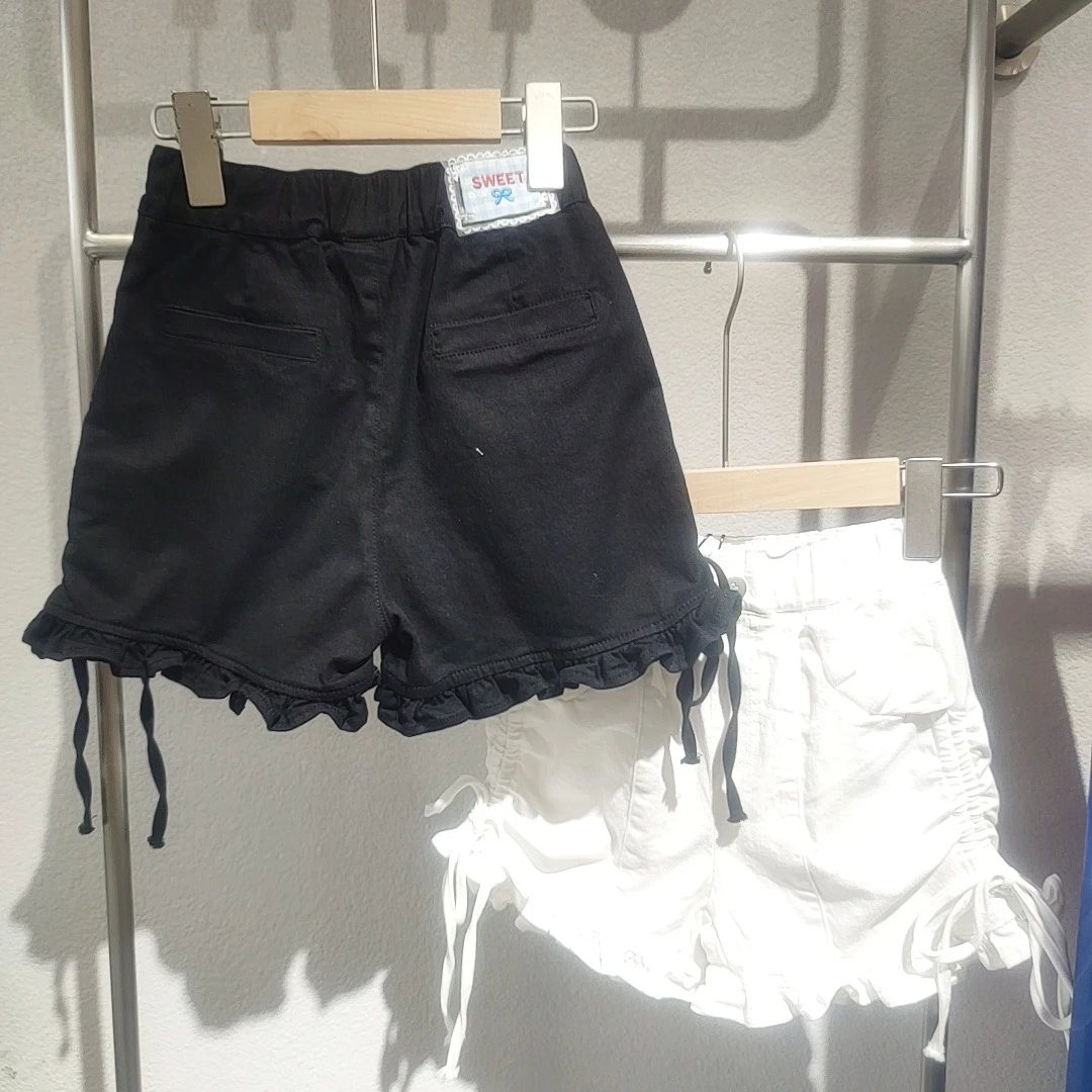 5057童装木耳边短裤