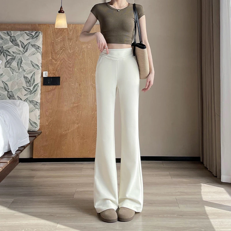 白色冰丝微喇裤女夏季薄款2025新款高腰垂感不贴腿直筒显瘦喇叭裤