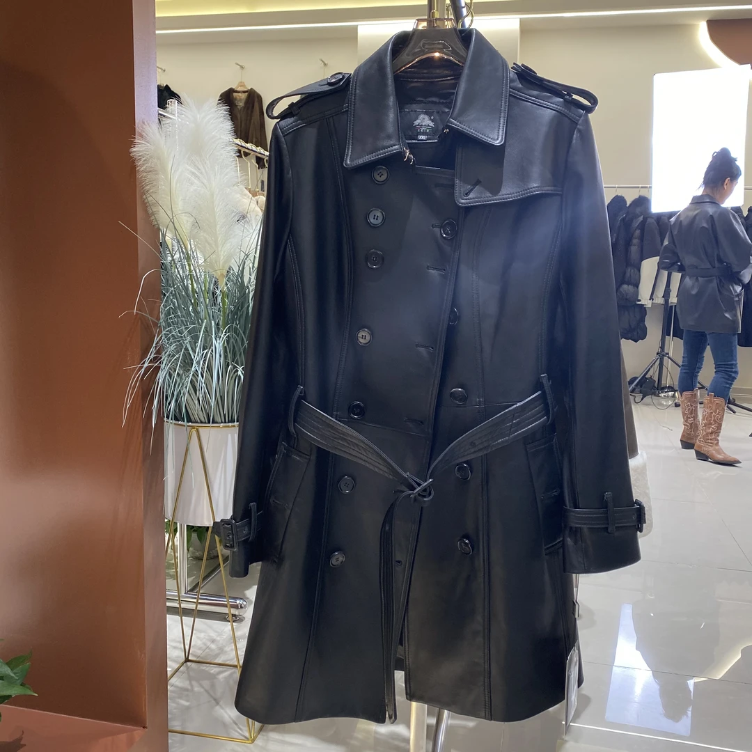 女士皮衣绵羊皮西服款春季新款风衣款真皮羊皮外套