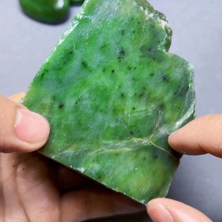 和田玉未镶嵌珠宝奇石