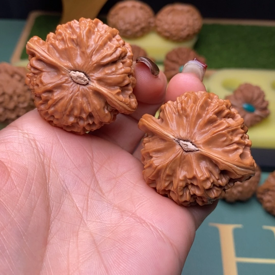 文玩核桃把件宫灯45
