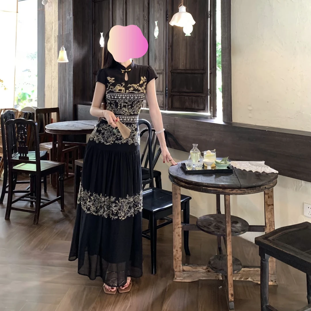 2025年国风新中式重工气质复古连衣裙改良旗袍长裙女