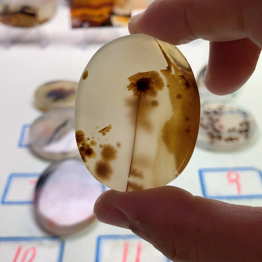 玛瑙/玉髓未镶嵌珠宝半成品