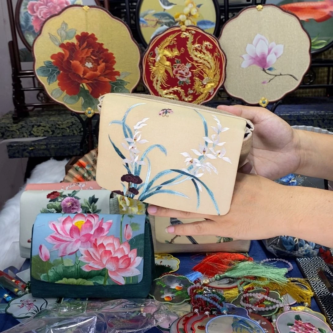 刺绣纯手工制作工艺