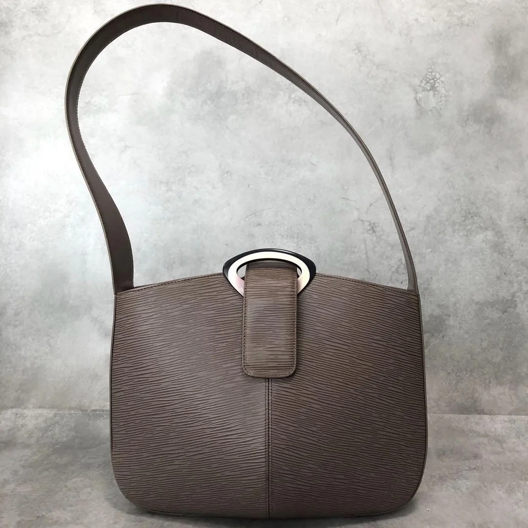 95新 LouisVuitton/路易威登 青奢荟/LV 中古腋下单肩包/81048