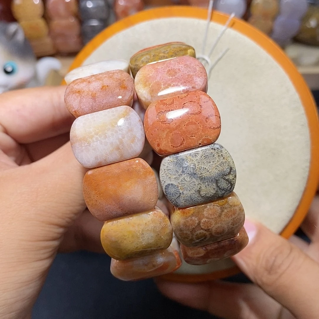 硅化珊瑚（珊瑚玉）手串未镶嵌桃**哟