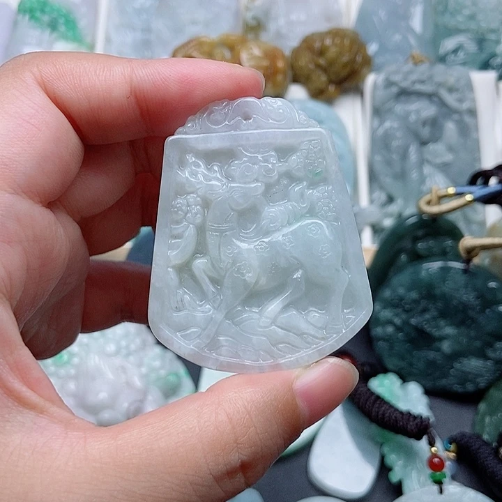 翡翠未镶嵌吊坠(不含链)翡翠