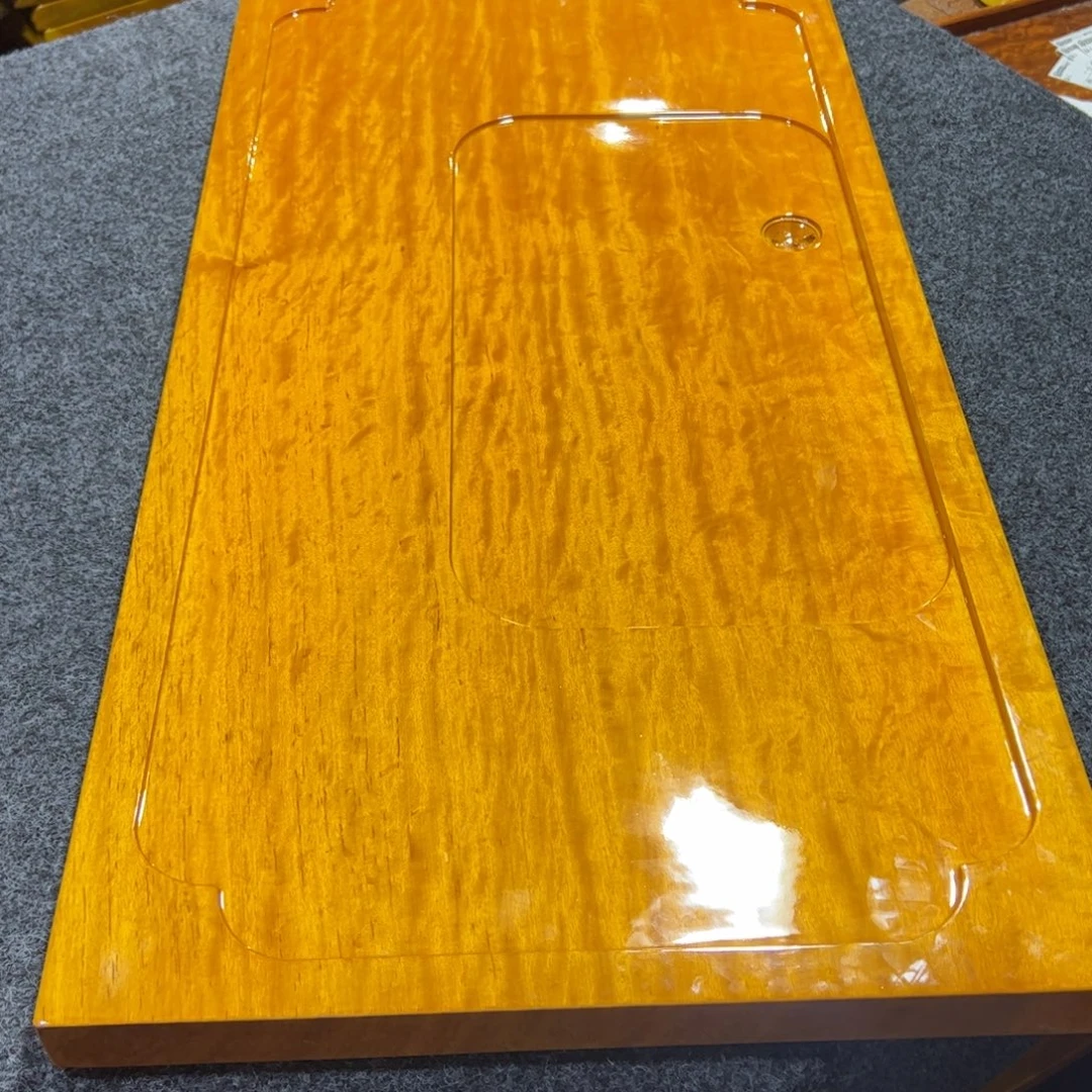 《***》缅甸大叶金丝楠实木