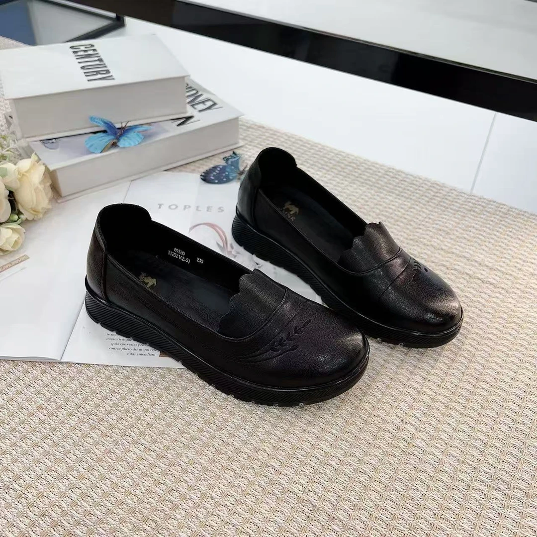 89320  （妈妈鞋）软底休闲单鞋