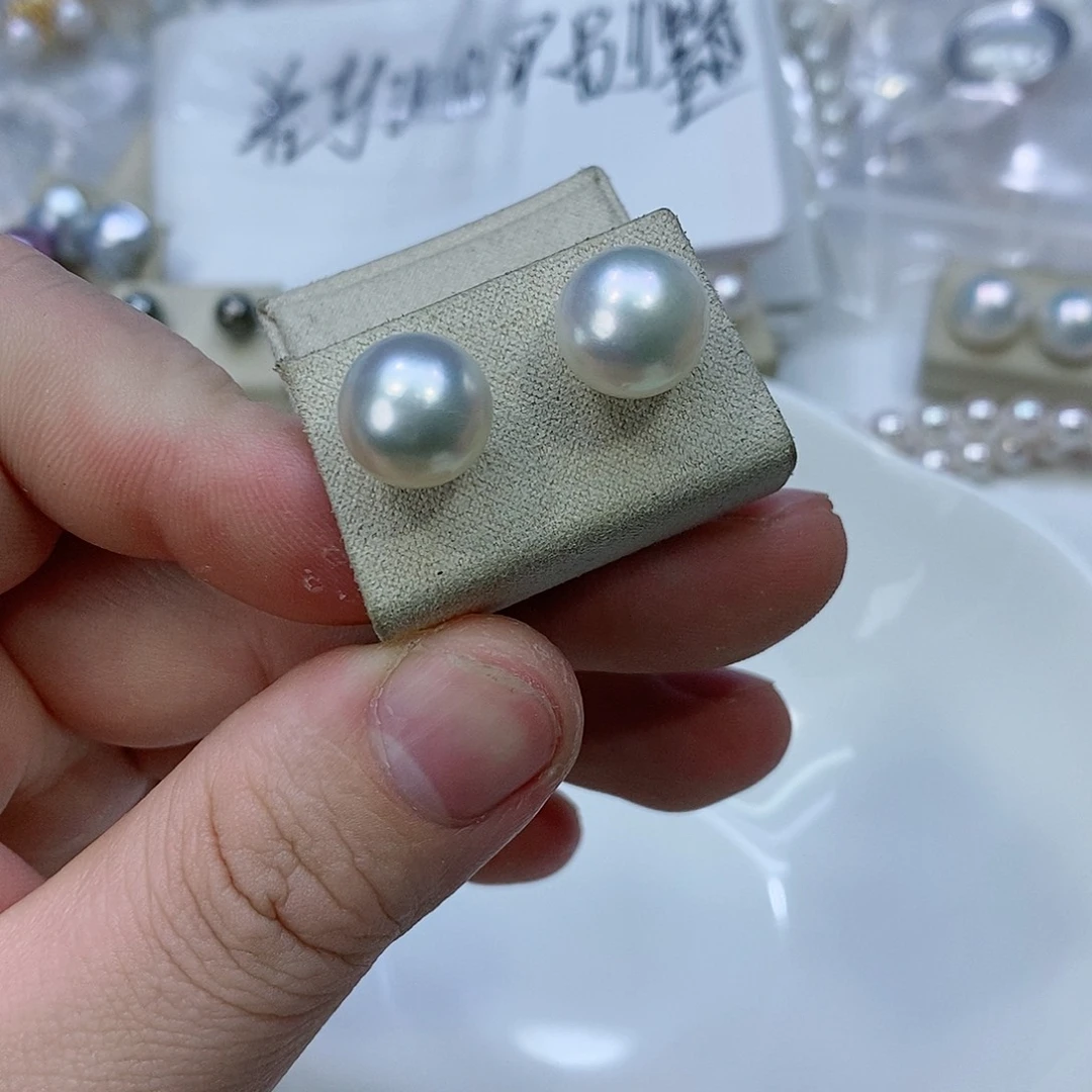 海水珍珠耳饰18K金镶嵌