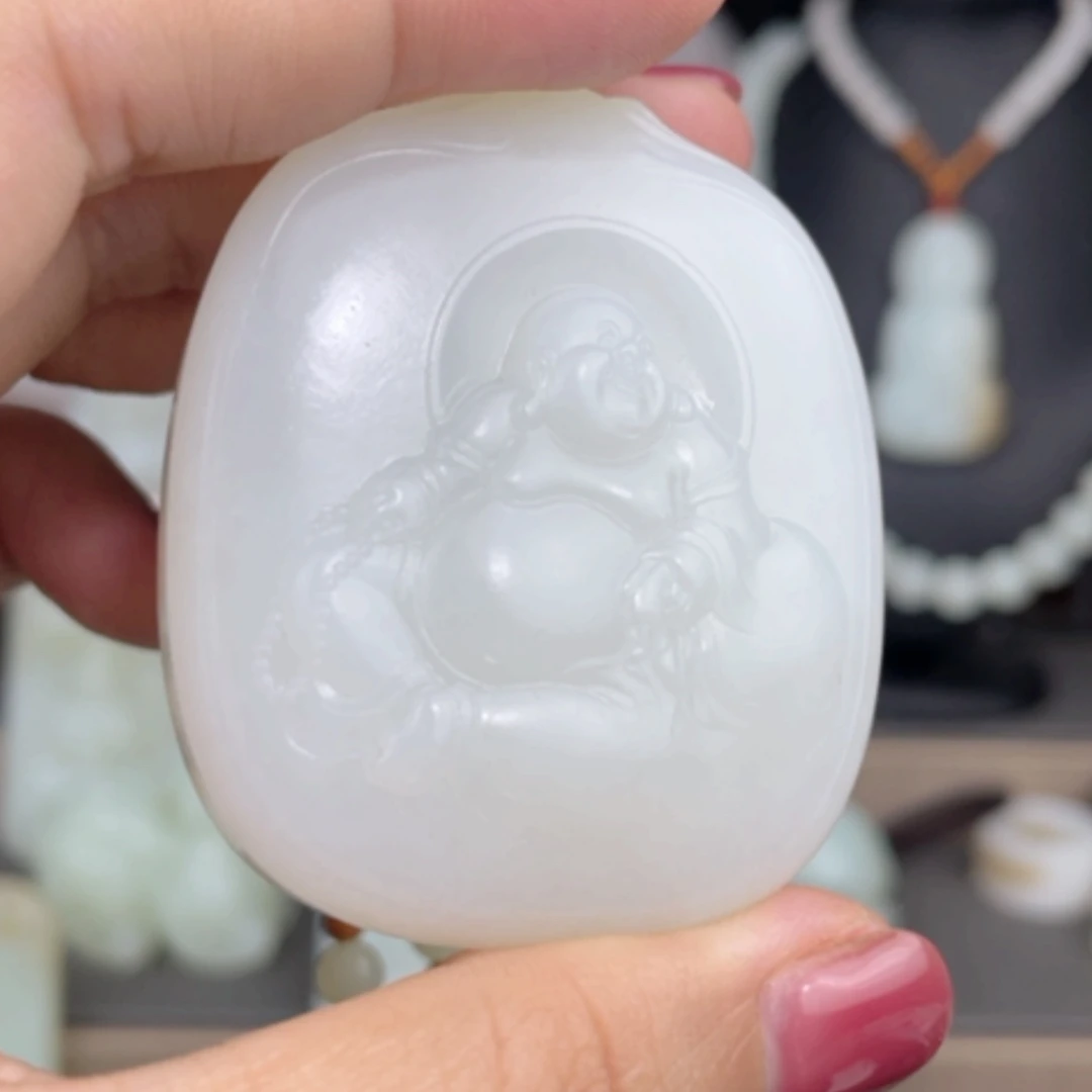 【闪购商品】颈饰未镶嵌和田玉