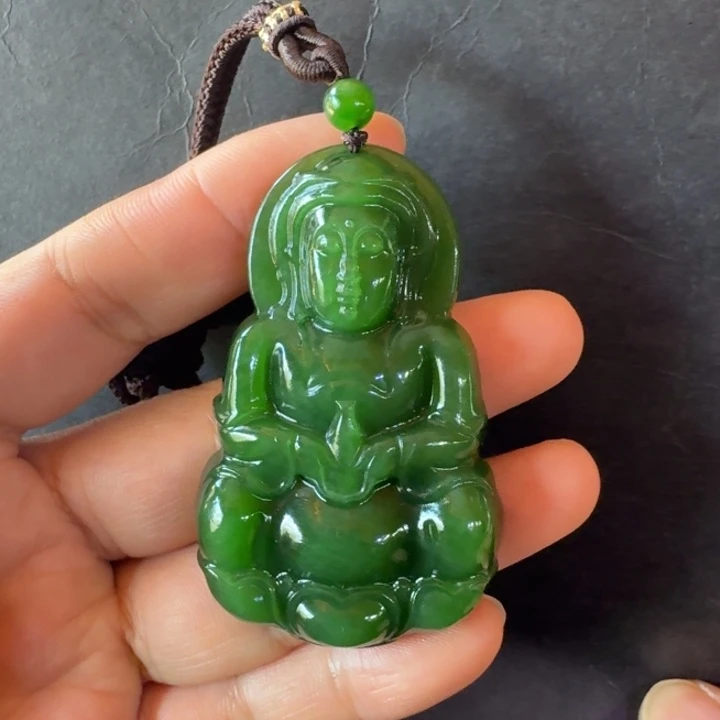 颈饰未镶嵌和田玉（碧玉）