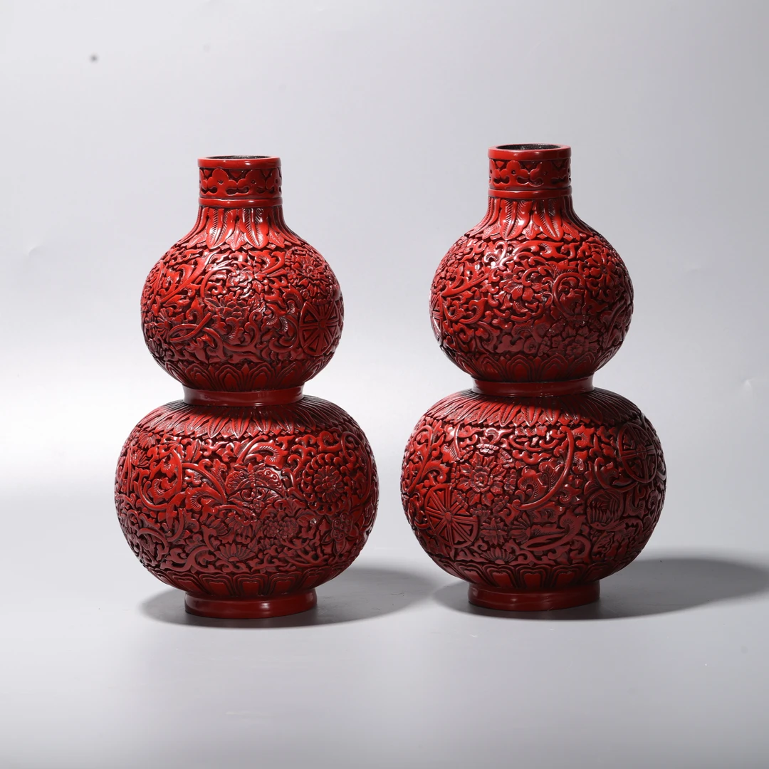 lot32 清代 剔红葫芦一对