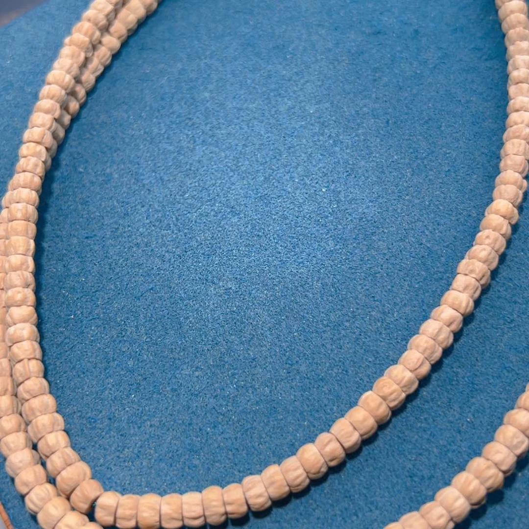 吊坠柏香籽/百香籽黎****暗