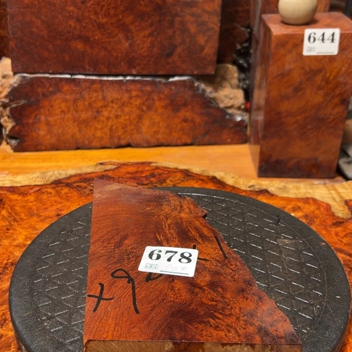 游***客大果紫檀（缅甸花梨）