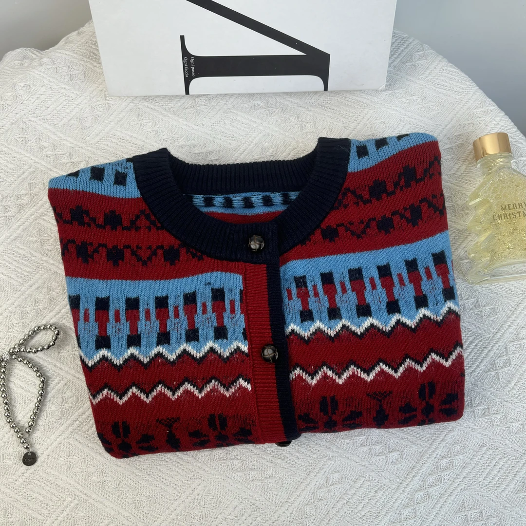 玲姐定制-圆领复古撞色口袋针织开衫280171