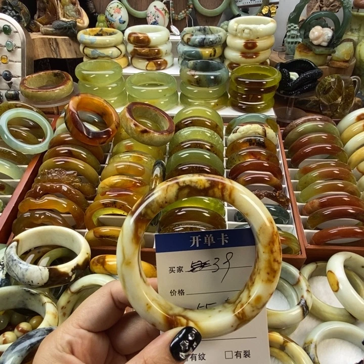 蛇纹石玉未镶嵌手镯62-63