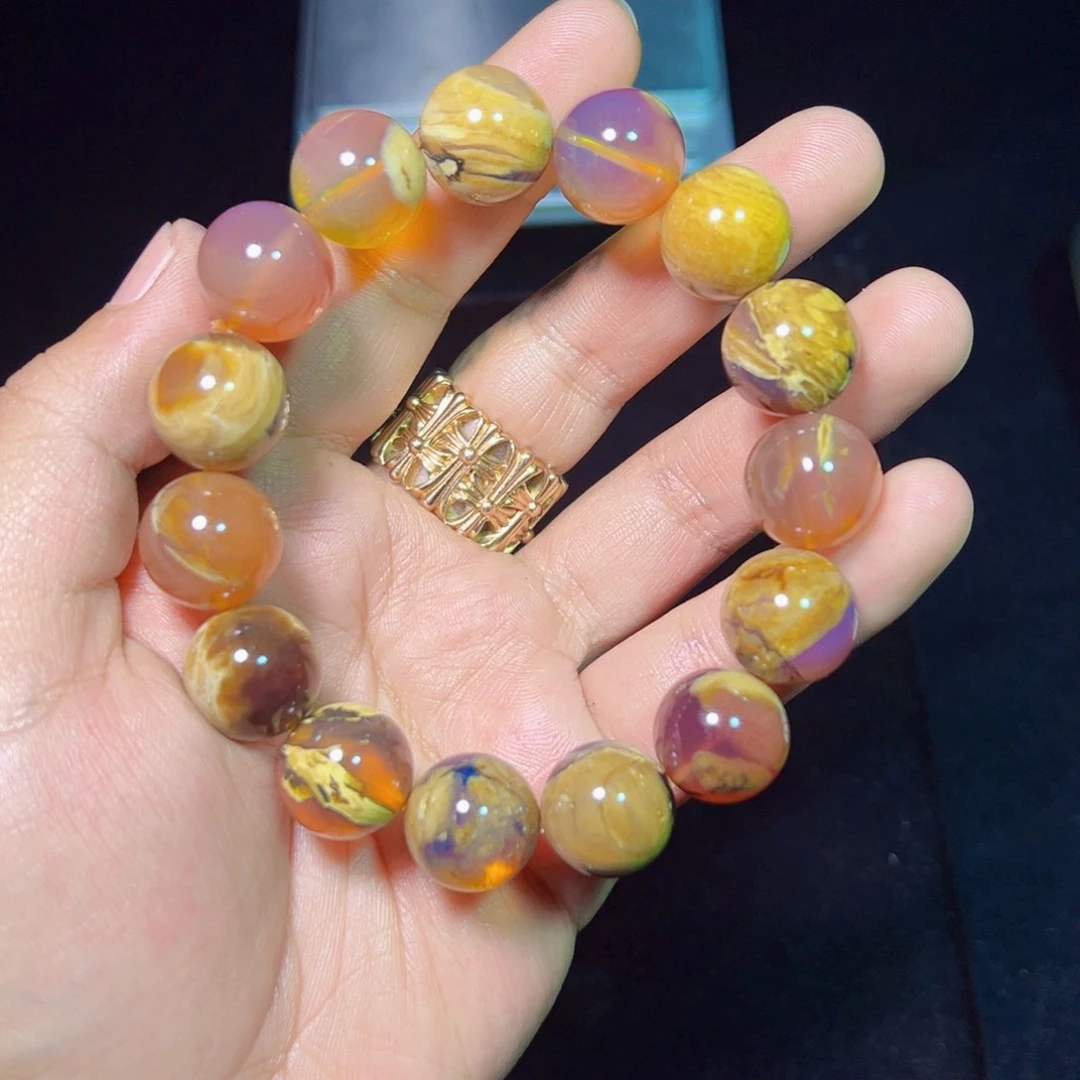 未镶嵌琥珀裸石琥珀