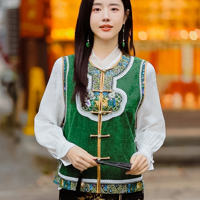 复古日记“绿如意”100桑蚕丝绿龟香云纱手工如意绣花马夹25EE522