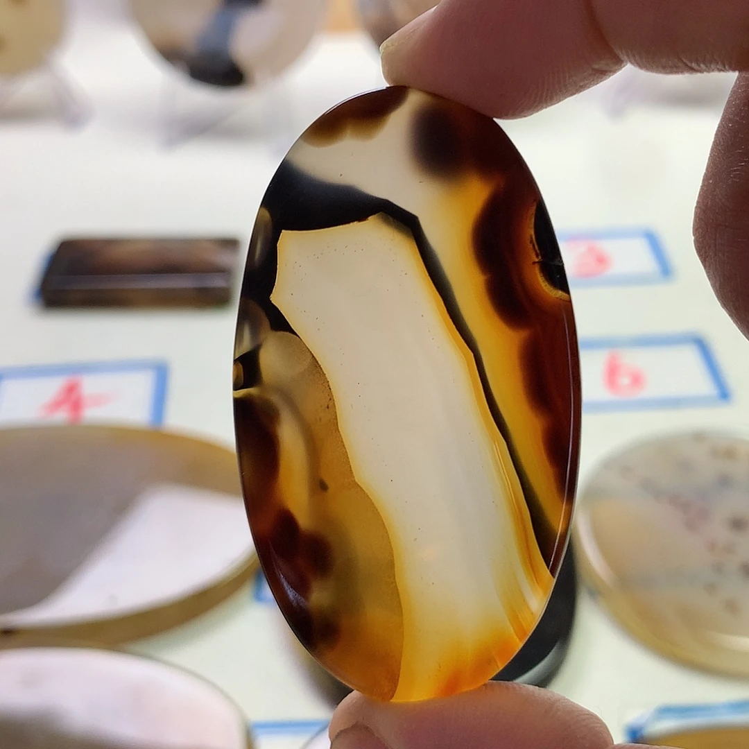 未镶嵌玛瑙/玉髓珠宝半成品