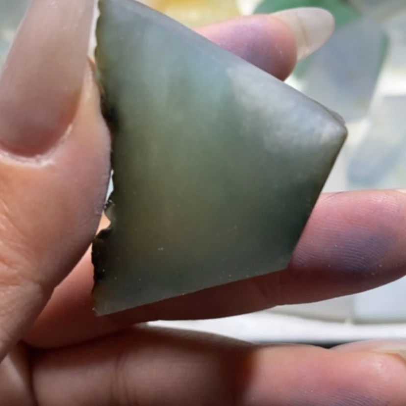 【闪购商品】翡翠挂件未镶嵌g****n纯毛料不带工