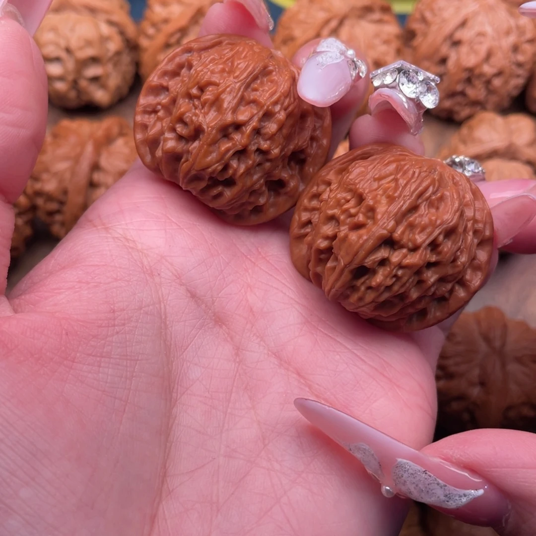 把件文玩核桃全品红皮山地磨35