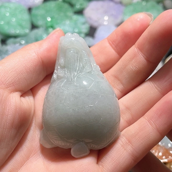 颈饰未镶嵌翡翠天