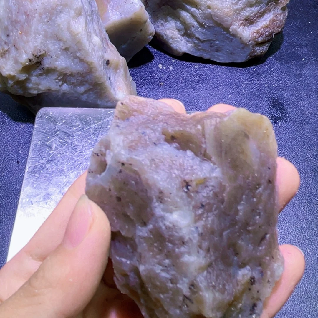 未镶嵌和田玉珠宝半成品