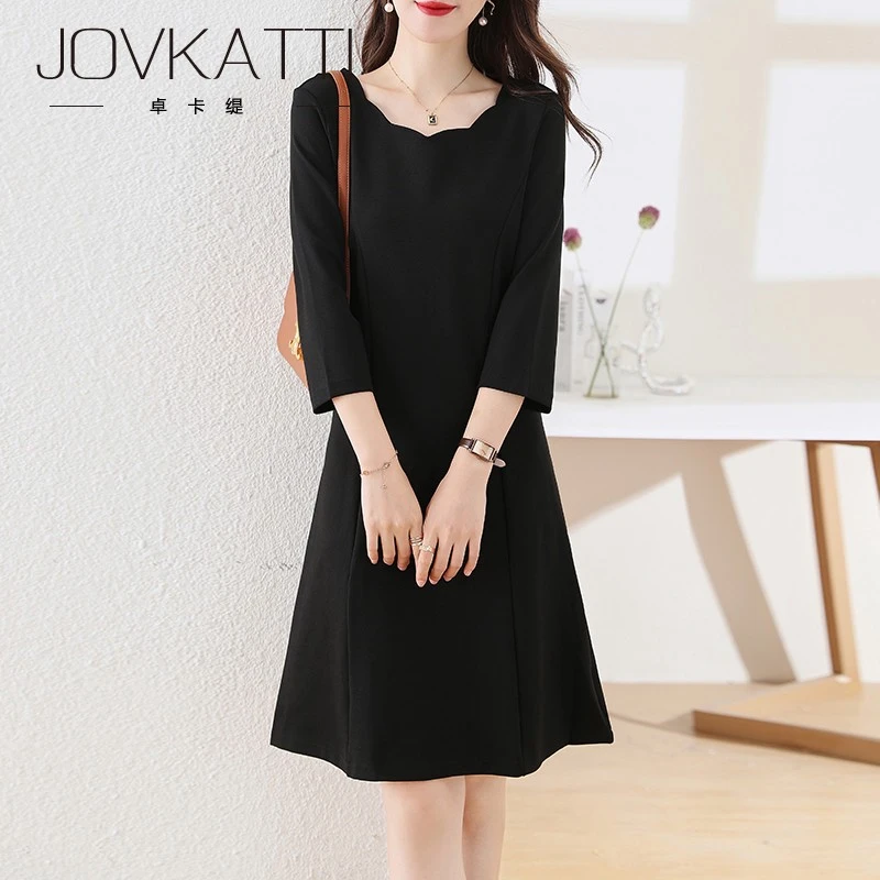 黑色连衣裙2025秋季新款女修身显瘦中长版a字打底裙赫本小黑裙子