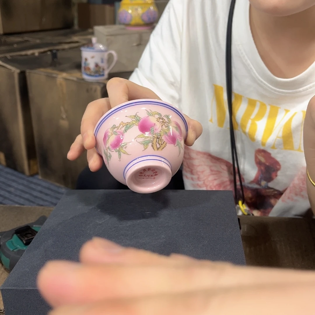 摆件/////景德镇陶瓷器。杯。