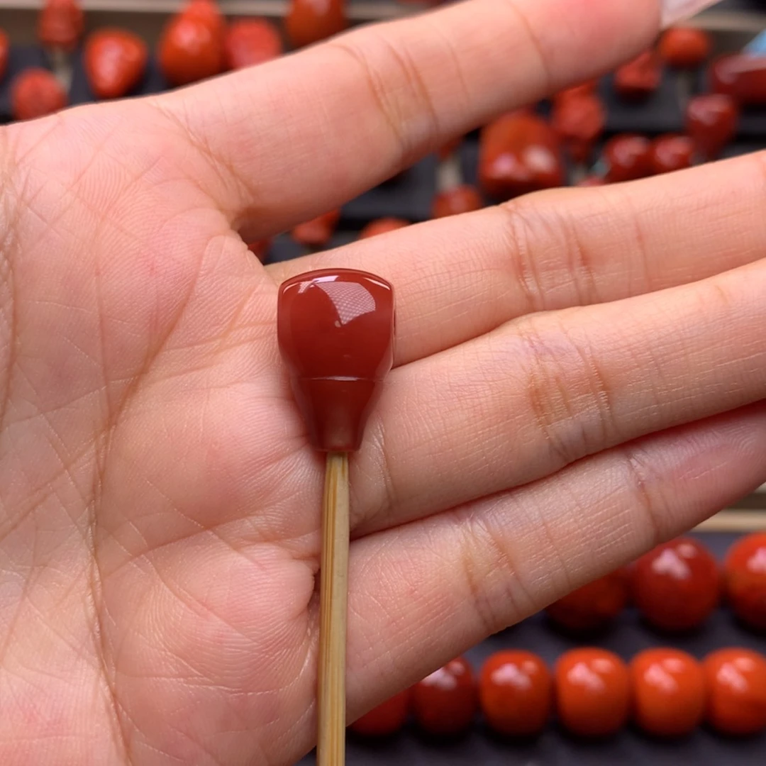 【闪购商品】南红玛瑙三通11mm未镶嵌