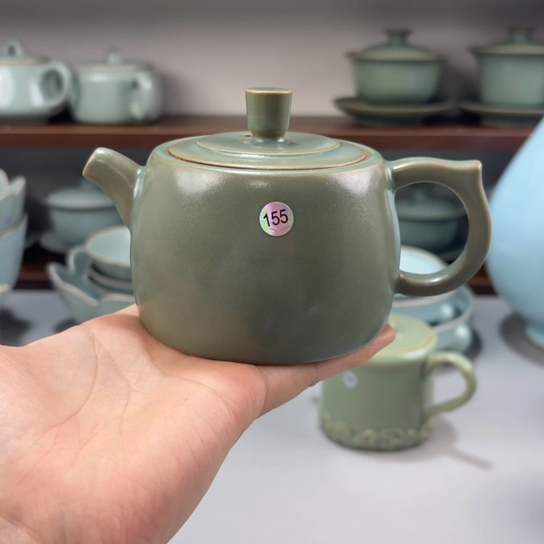 瓷摆件柴窑井栏壶编号155