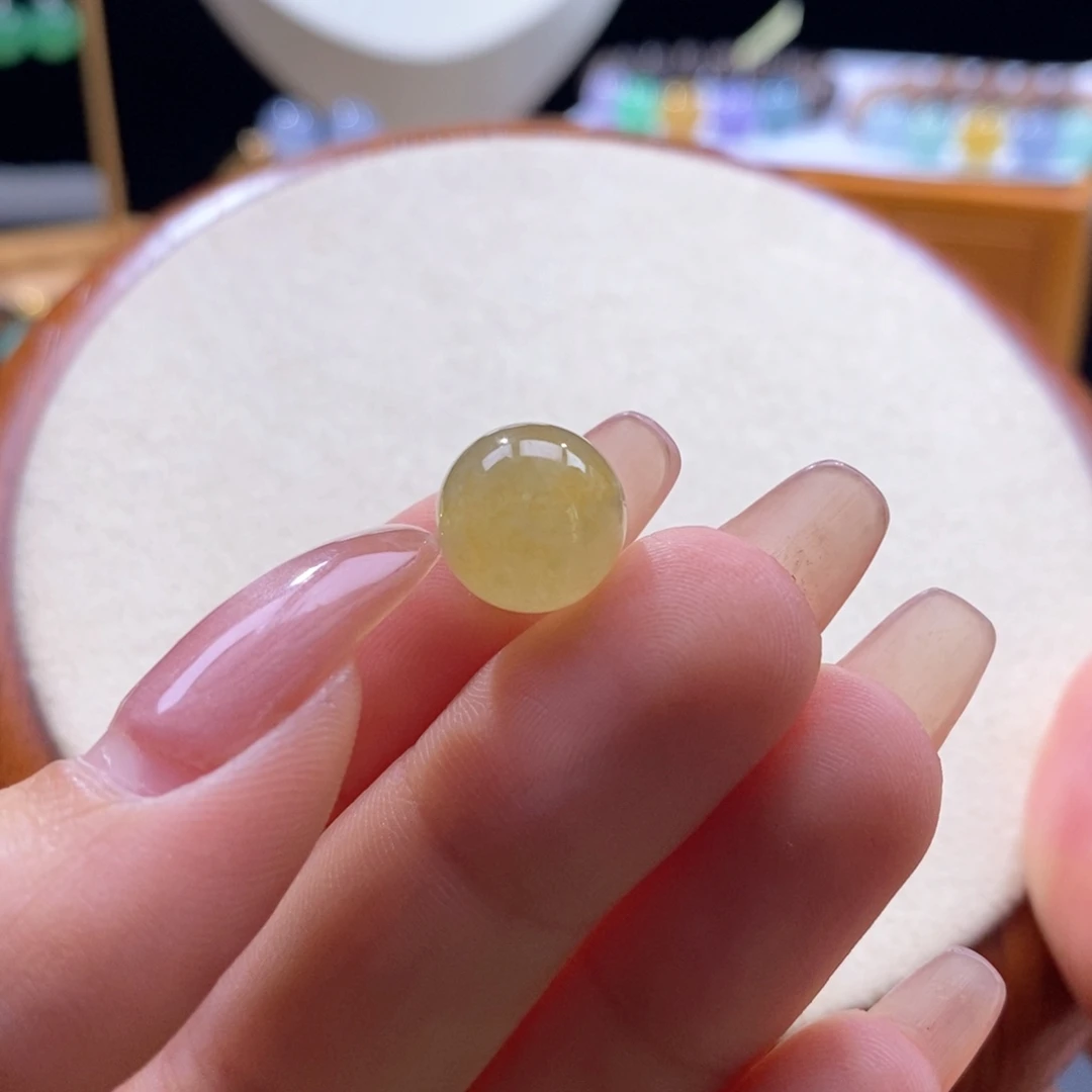 翡翠未镶嵌吊坠(不含链)翡翠冰黄圆珠