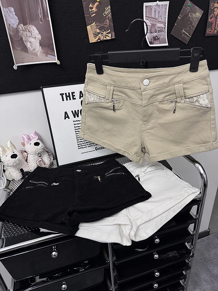 超爱奶茶色金属装饰拼接蕾丝牛仔短裤女夏季设计感蕾丝紧身牛仔