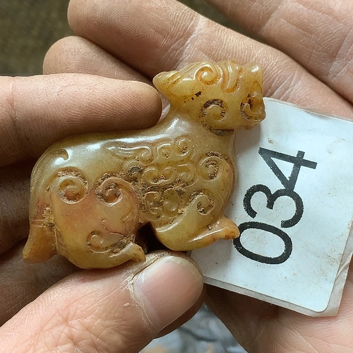 未镶嵌和田玉挂件