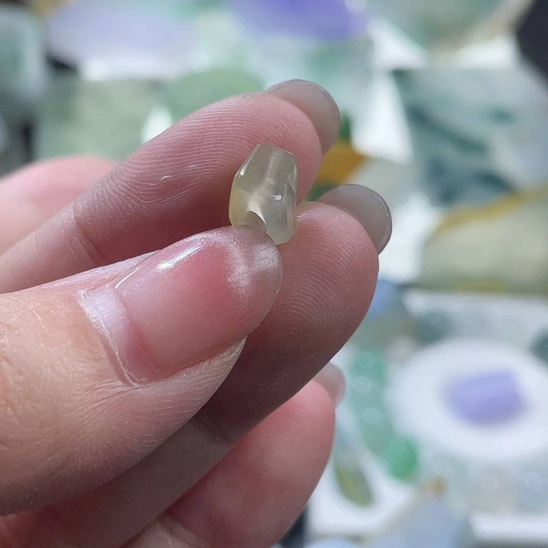 定制翡翠未镶嵌珠子