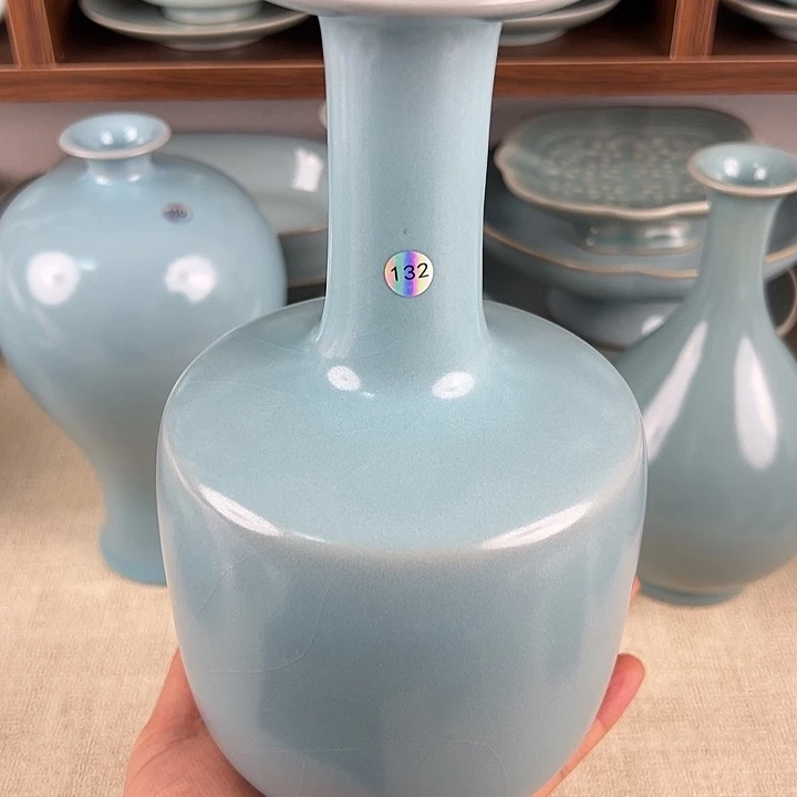 杯子瓷仿古釉盘口瓶微瑕编号132