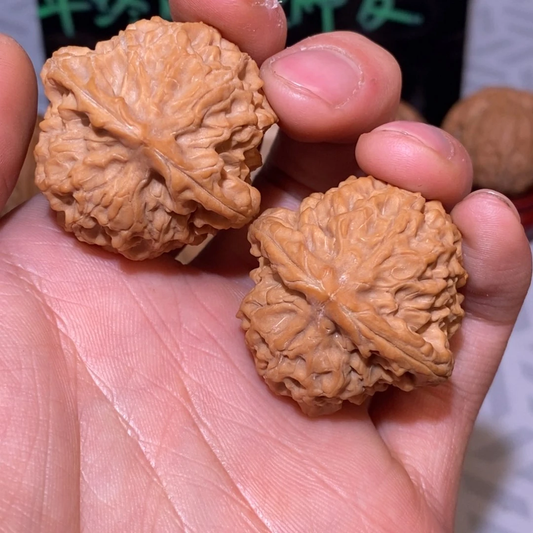 发****头36.5鱼子纹 全品无修白茬