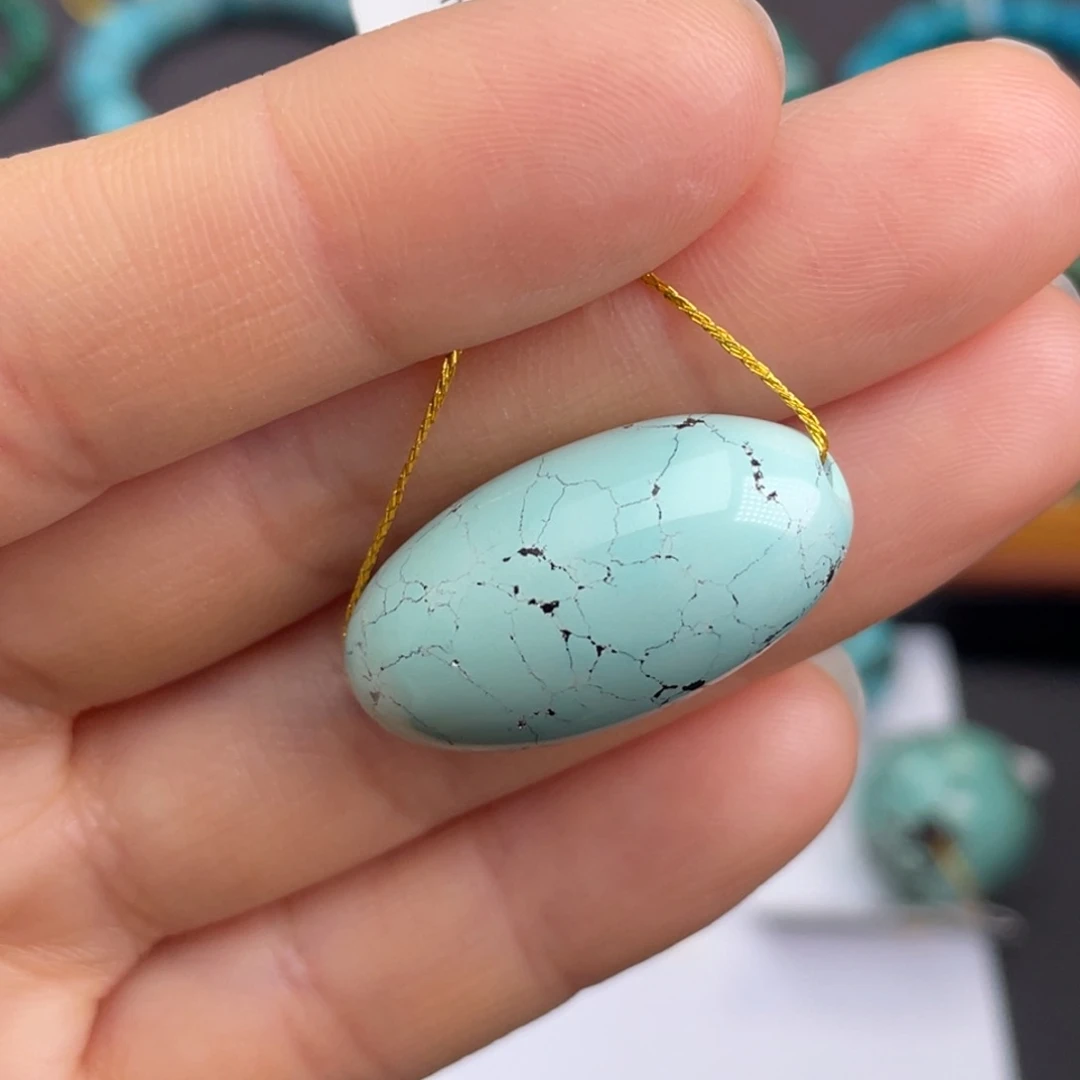 未镶嵌绿松石珠宝奇石