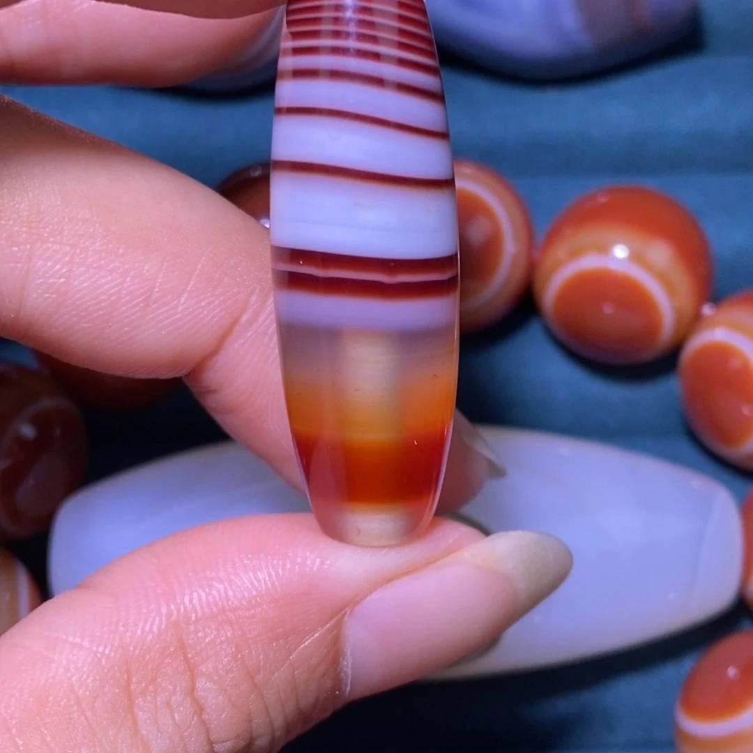 未镶嵌玛瑙/玉髓珠宝奇石