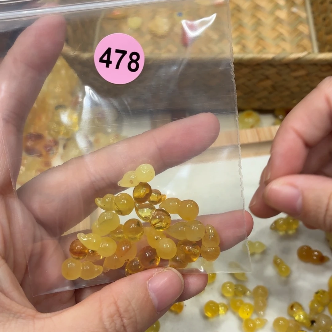 琥珀未镶嵌珠宝奇石