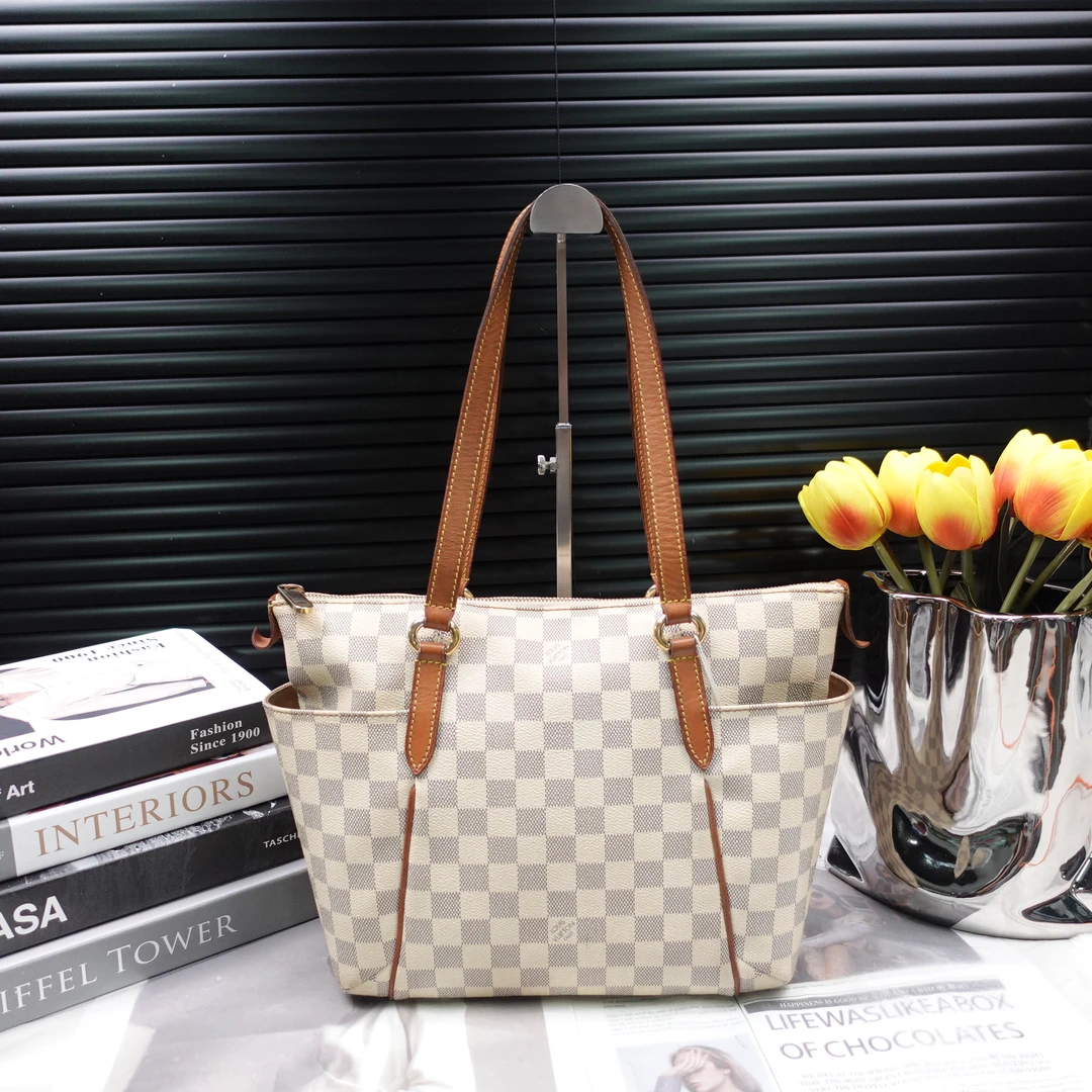 95新 LouisVuitton/路易威登 单肩包/T10290926
