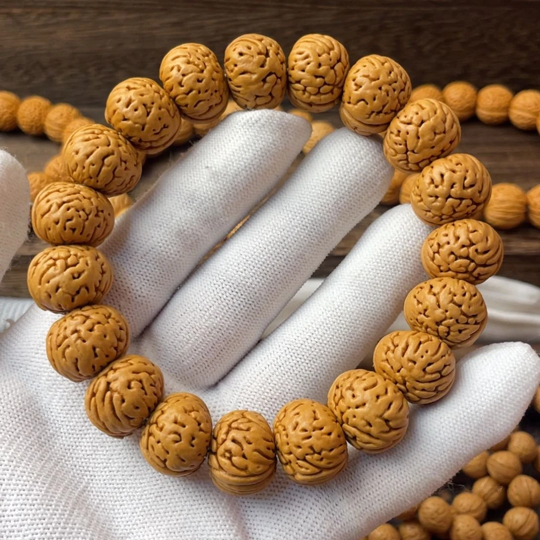 吊坠桃核树王纽扣