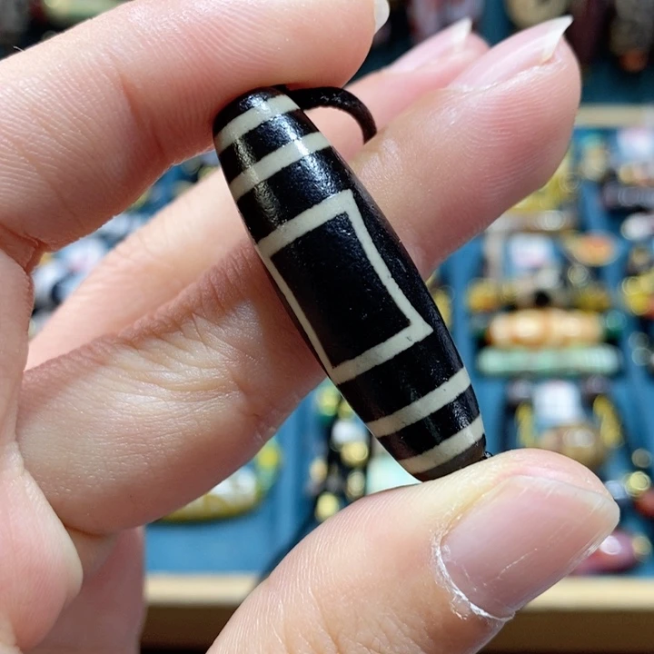 玛瑙/玉髓颈饰未镶嵌1