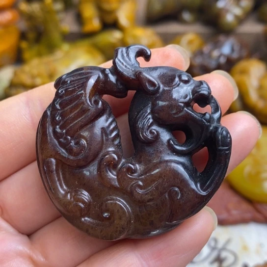 蛇纹石玉未镶嵌颈饰132