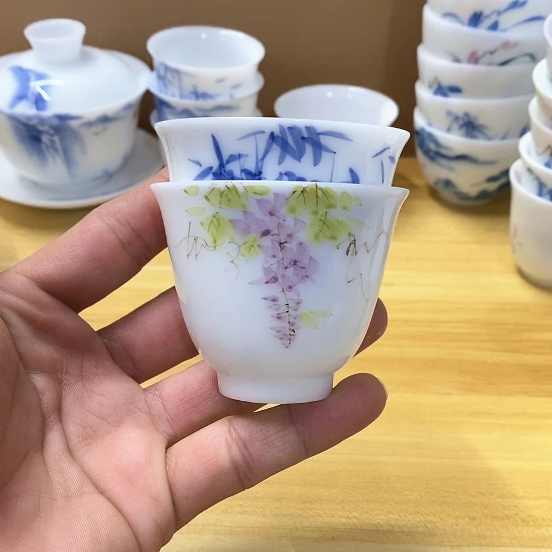 冰种手绘杯子2个（瑕）