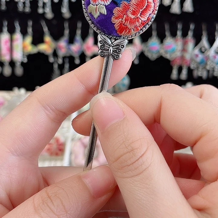 织绣非遗刺绣饰品